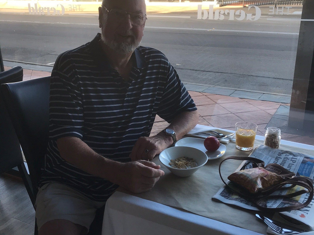 The Gerald Apartment Hotel主图