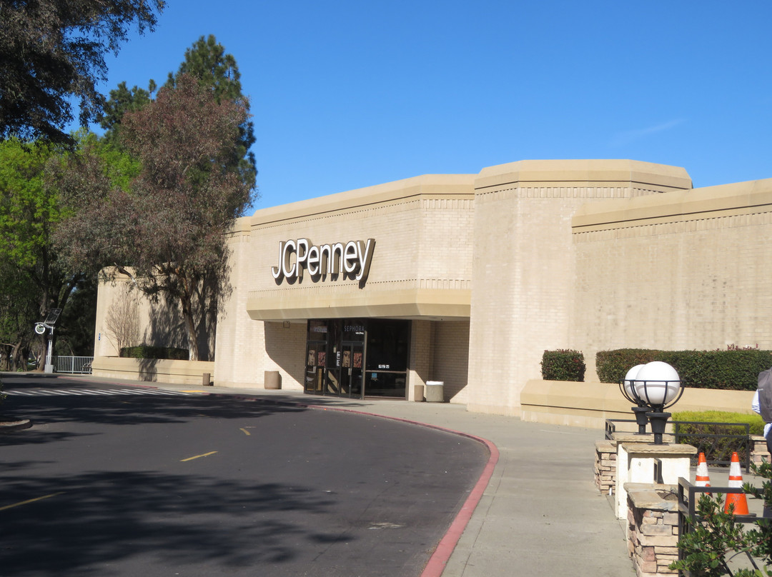 Stoneridge Shopping Center-普莱森顿必去景点