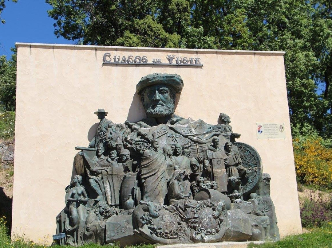 Monumento Emperador Carlos V景点图片