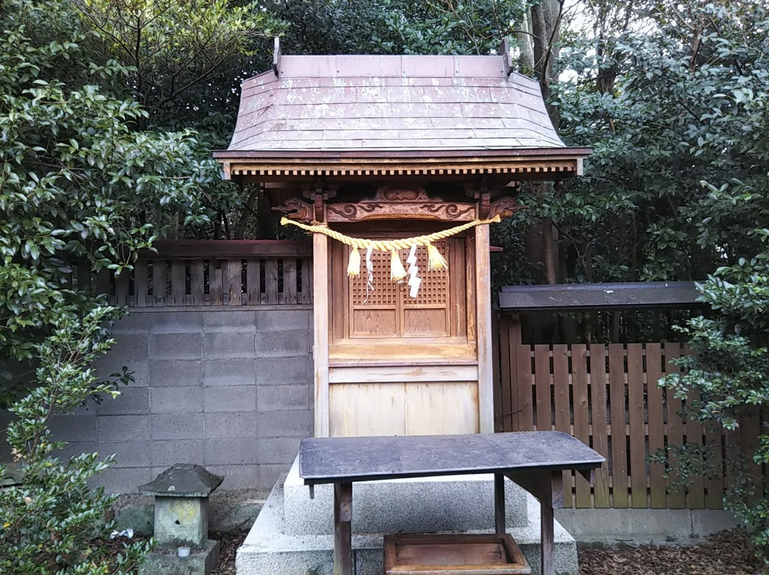 Senjo Shrine景点图片