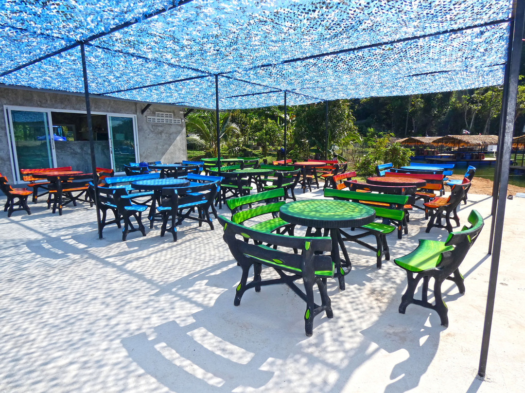 Koh Chang Floating Restaurant And Water Park-象岛必去景点