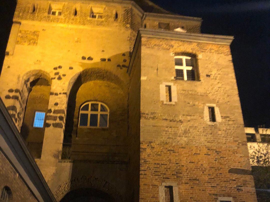 Obertor-诺伊斯必去景点