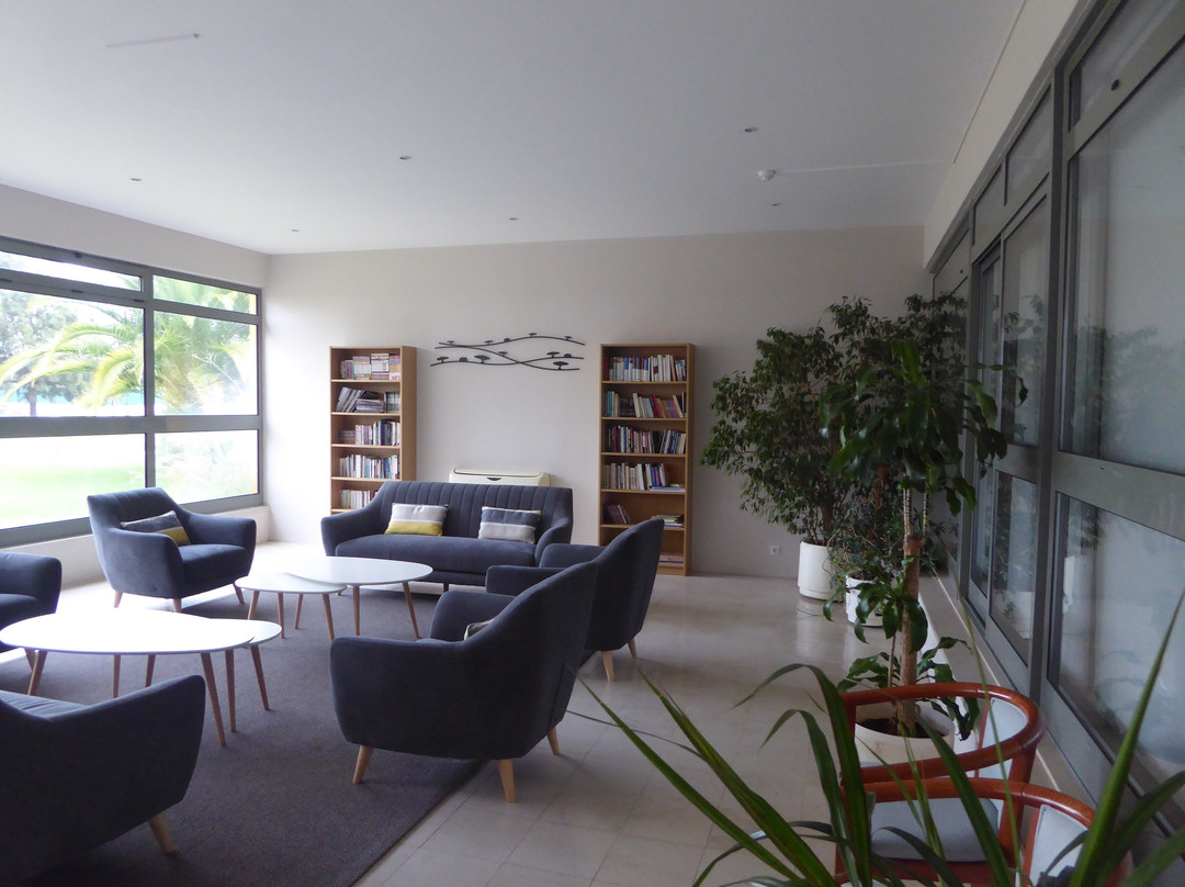 维拉公园酒店主图