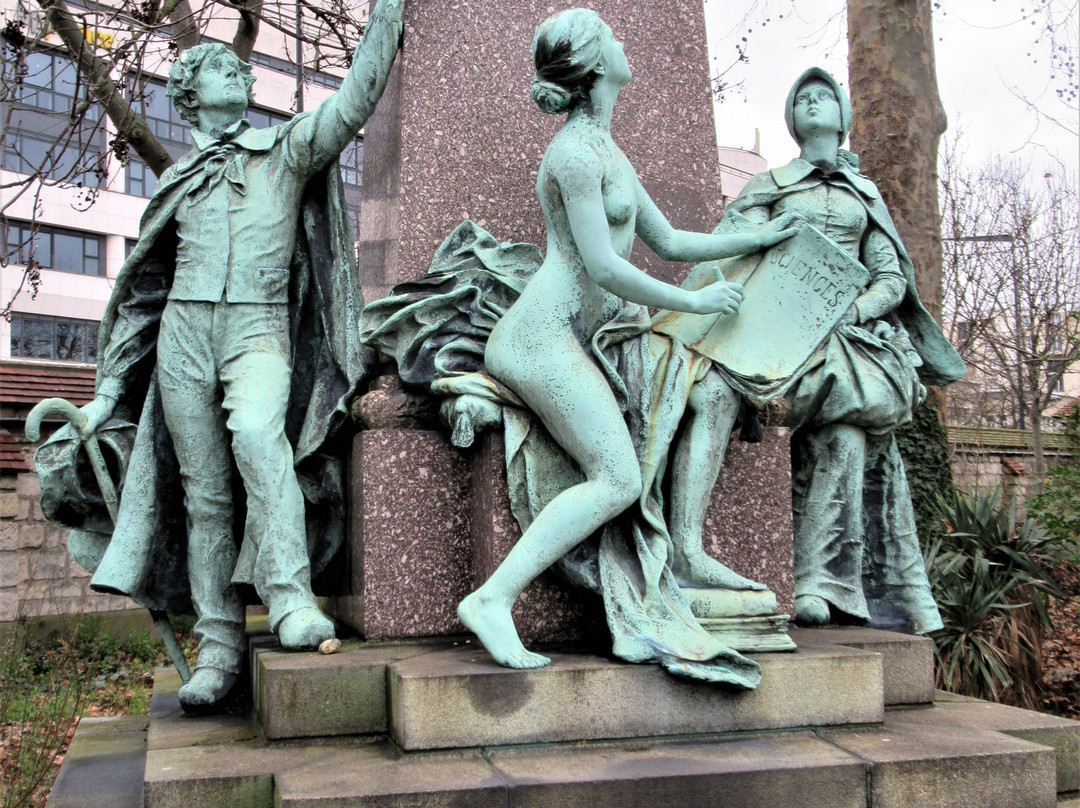 Monument à Edmond Nocard景点图片