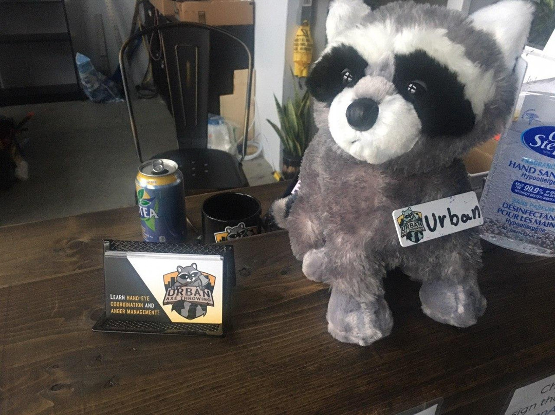 Urban Axe Throwing-高贵林港必去景点