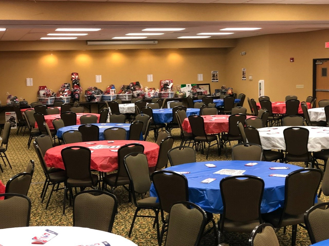 Supertel Inn & Conference Center主图