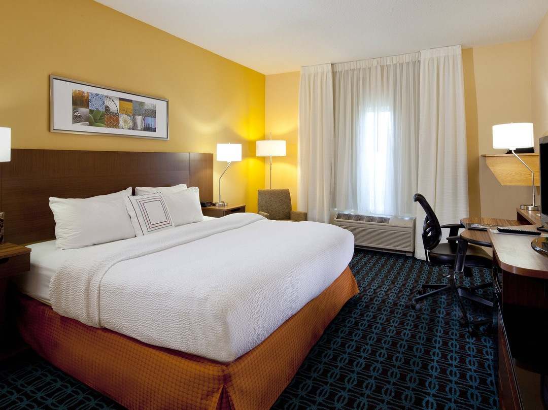 Fairfield by Marriott Inn & Suites Cincinnati Eastgate主图