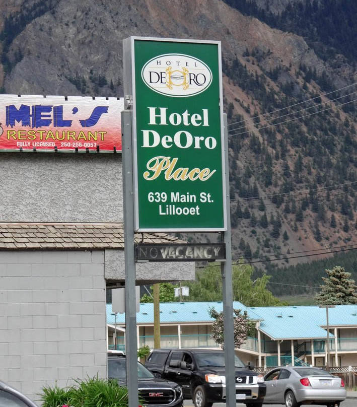 Hotel DeOro主图