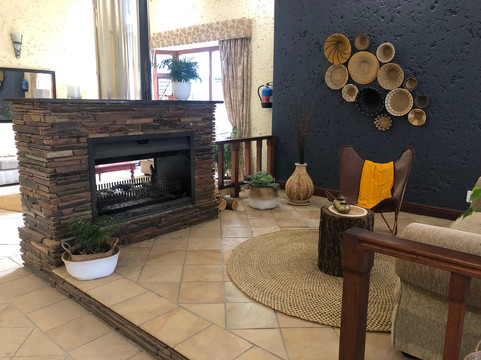 银石赛道旅馆主图