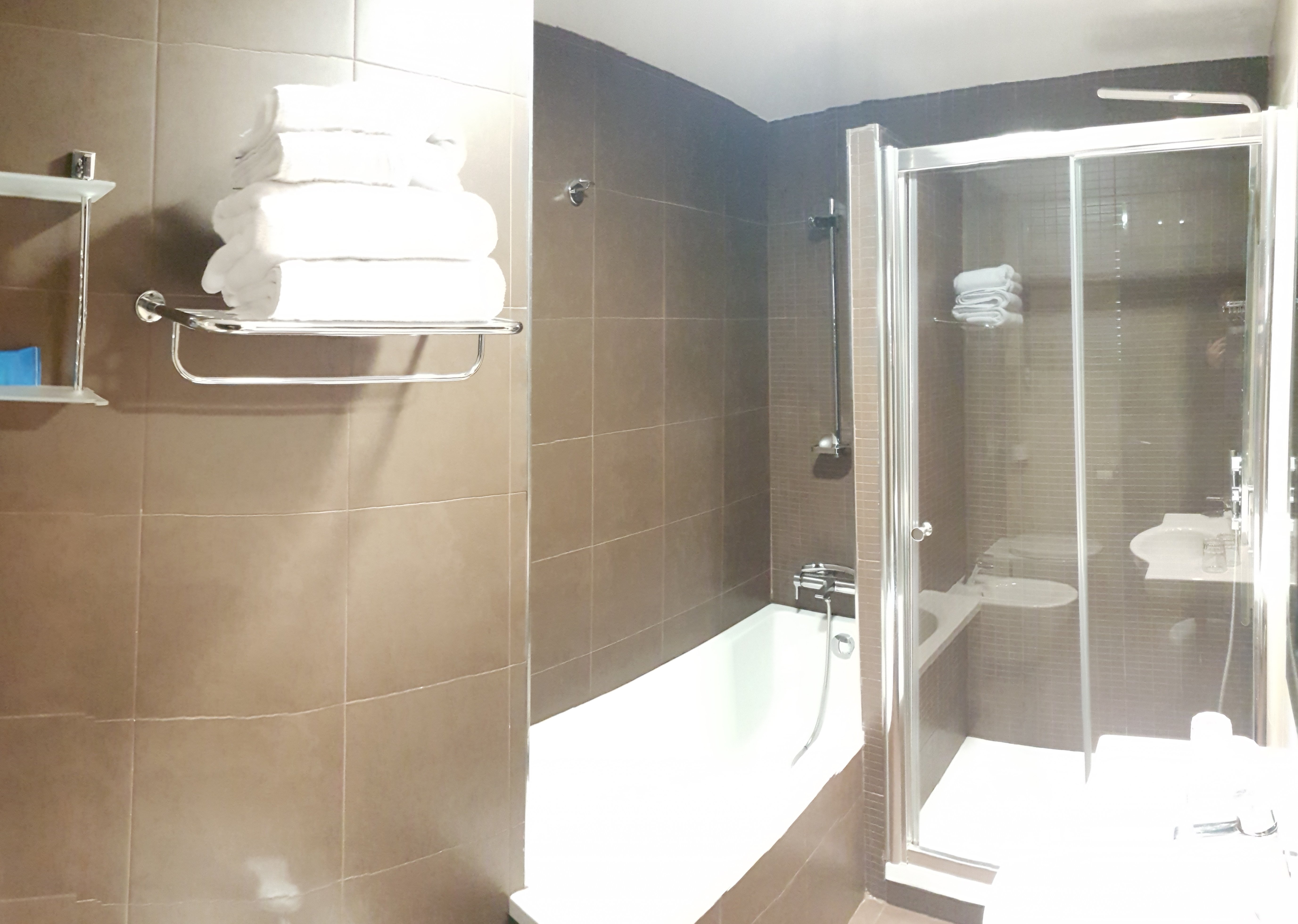 Isla Bella Hotel & Spa-浴室