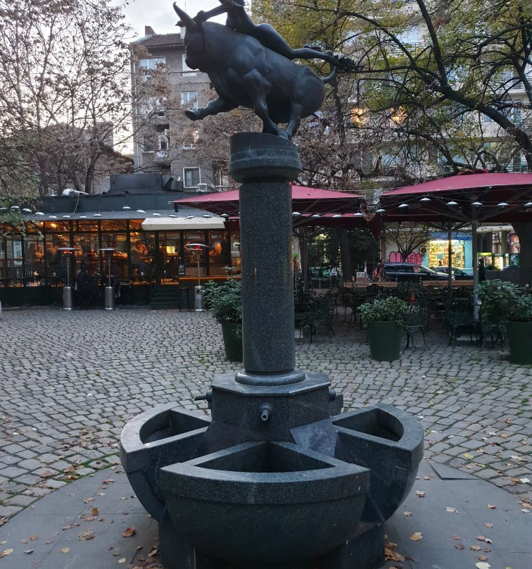 Slaveikov Square-索非亚必去景点