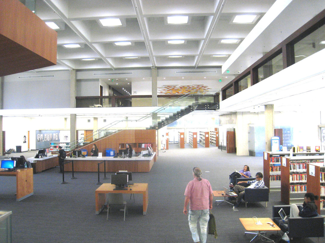 Central Library景点图片