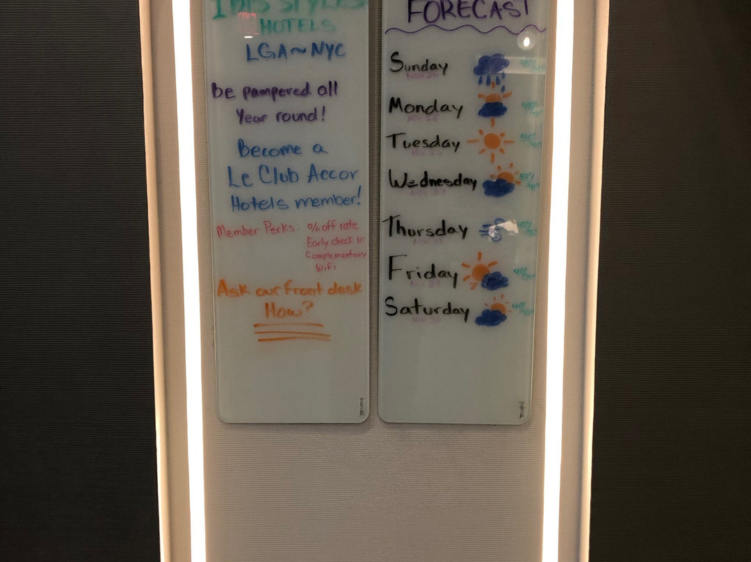 Aloft New York Laguardia Airport主图