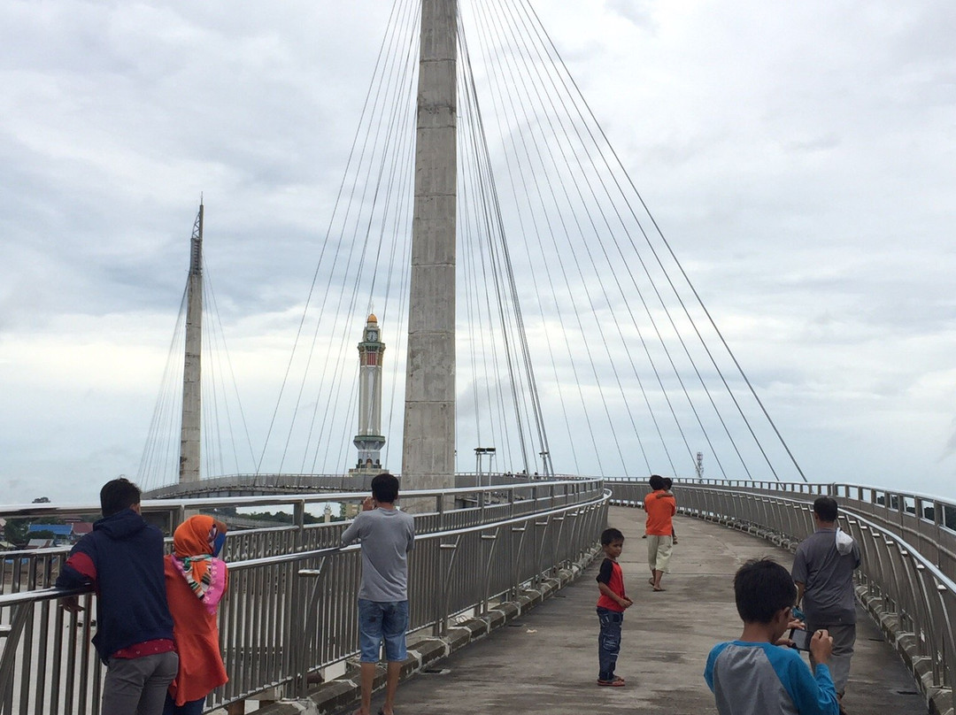 Gentala Arasy Pedestrian Bridge-占碑必去景点