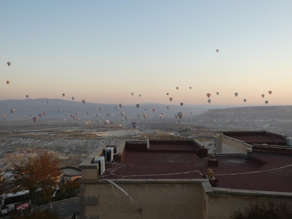 卡帕多西亚洞穴度假村酒店主图