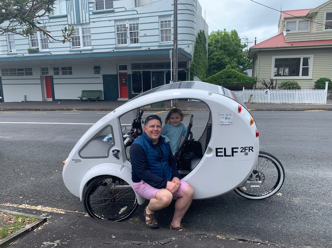 Bikes & Barbers - see-nz-德文波特必去景点