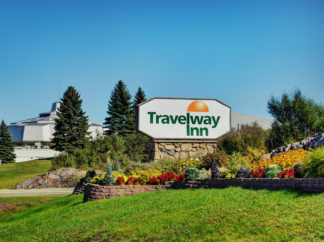 Travelway Inn Sudbury主图