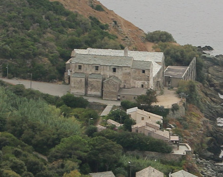 Couvent Saint François-Pino必去景点