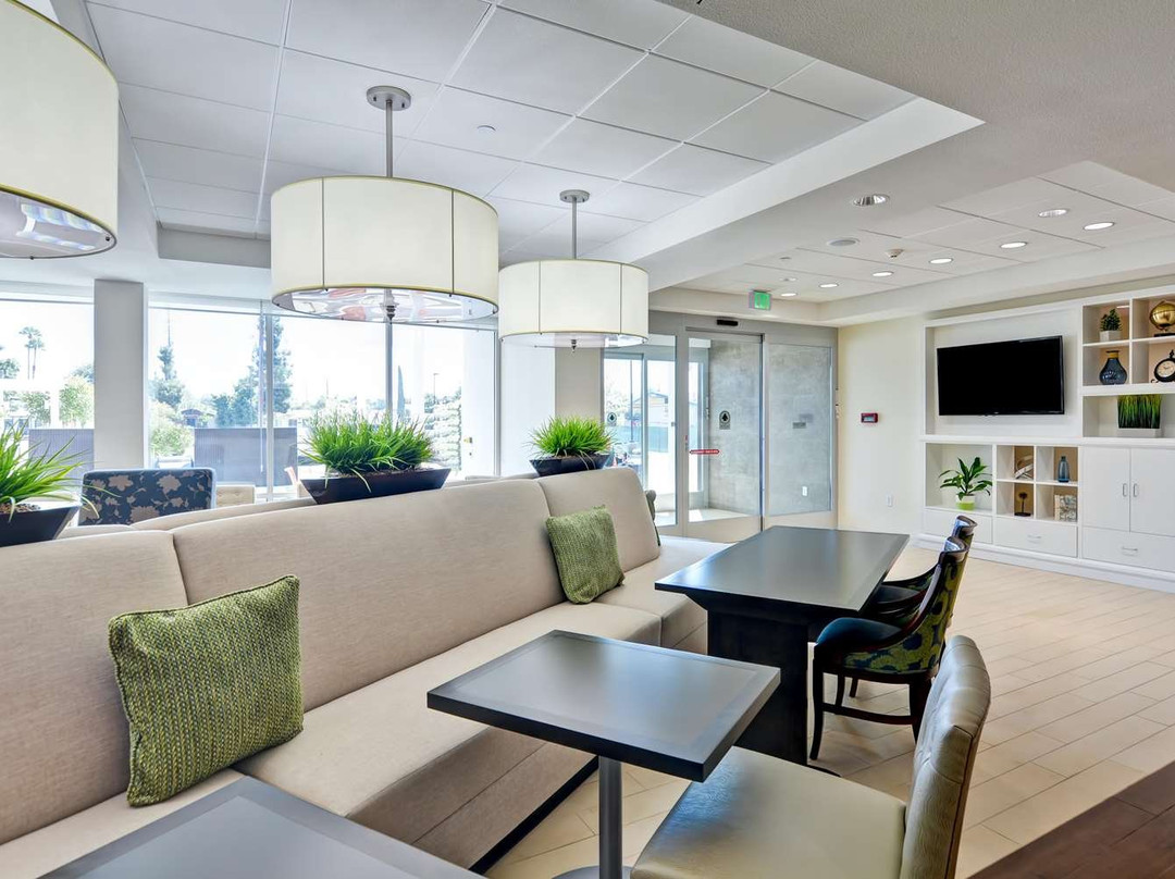 Home2 Suites by Hilton Azusa主图