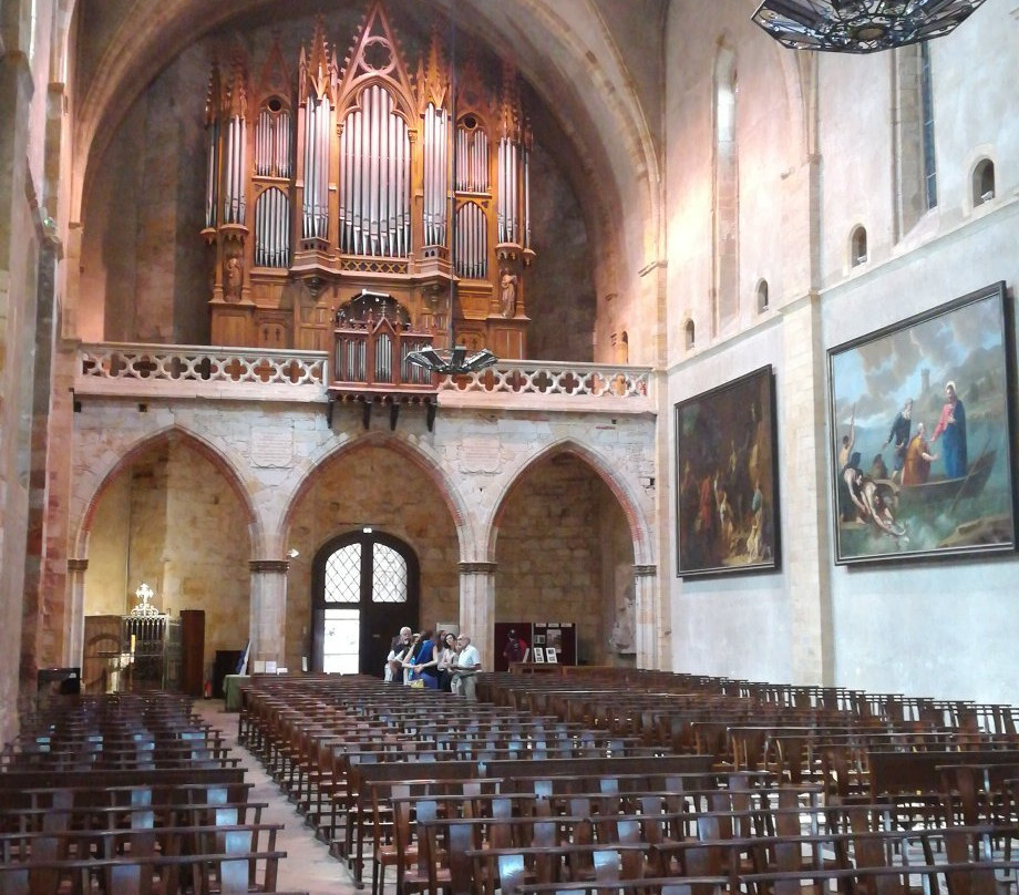 Eglise de Saint Volusien-Foix必去景点