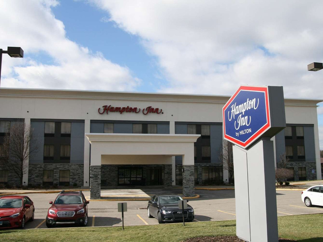 扬斯敦北汉普顿酒店主图