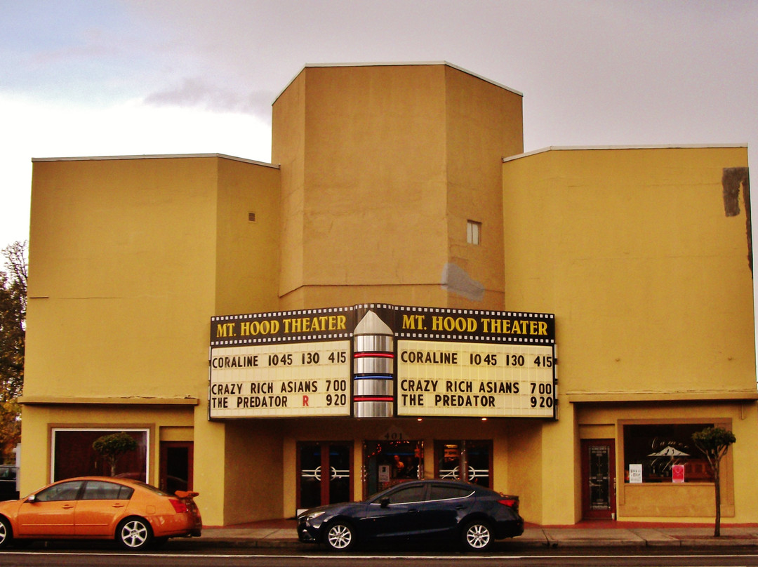 Mt. Hood Theater-格雷舍姆必去景点