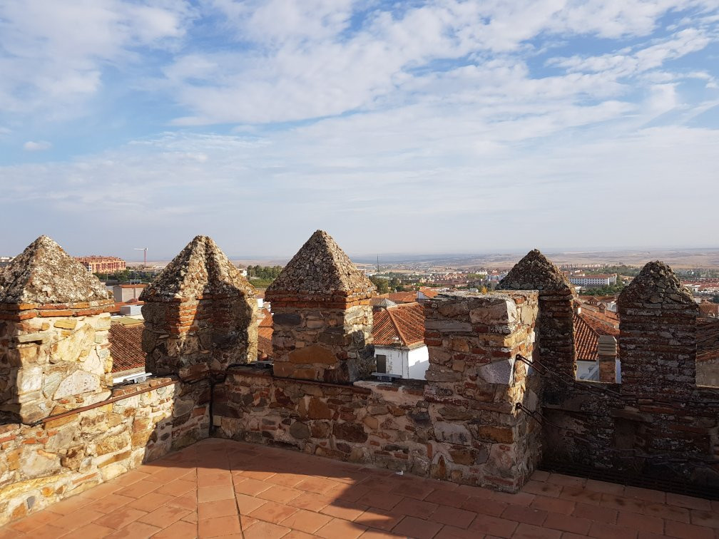 Torre de Bujaco景点图片