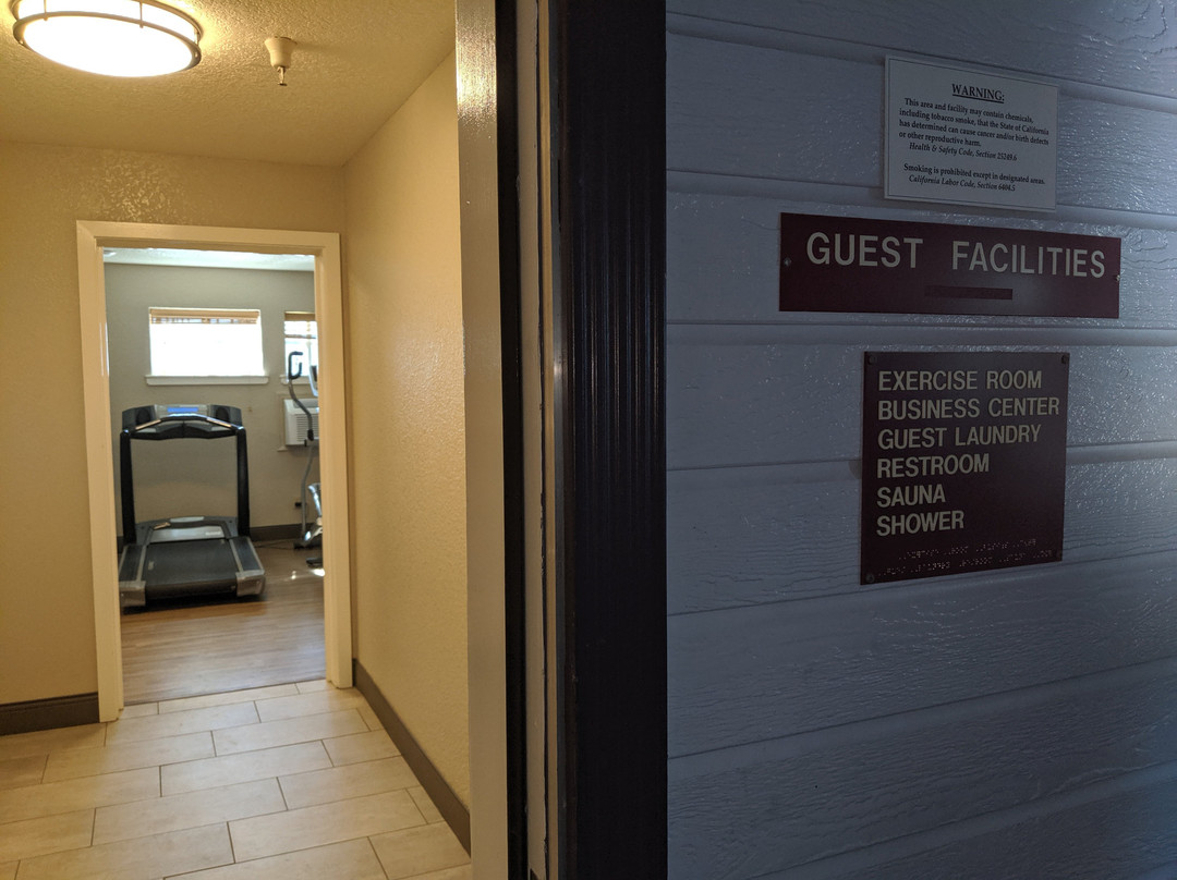 贝斯维斯特星海假日酒店主图