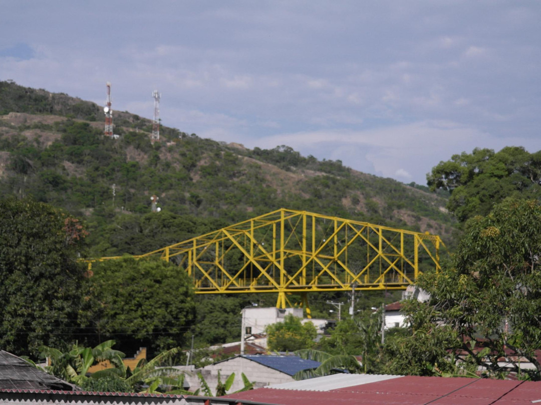 Puente Navarro景点图片
