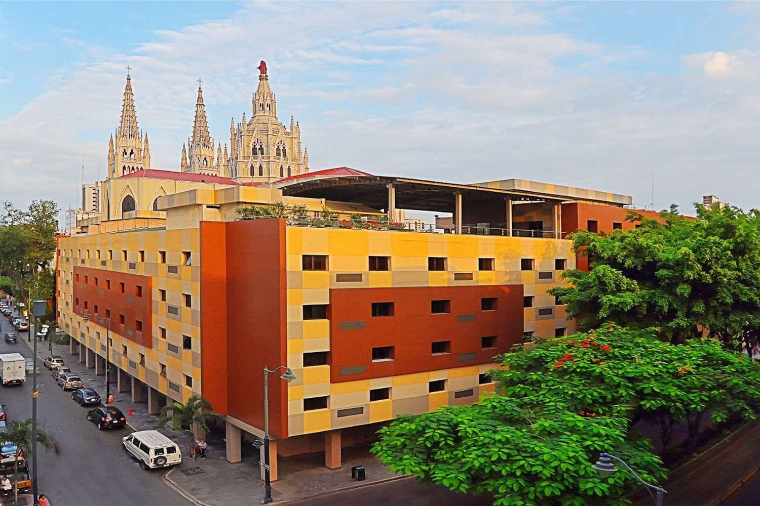 瓜亚基尔大酒店-傲途格精选酒店旗下-官方