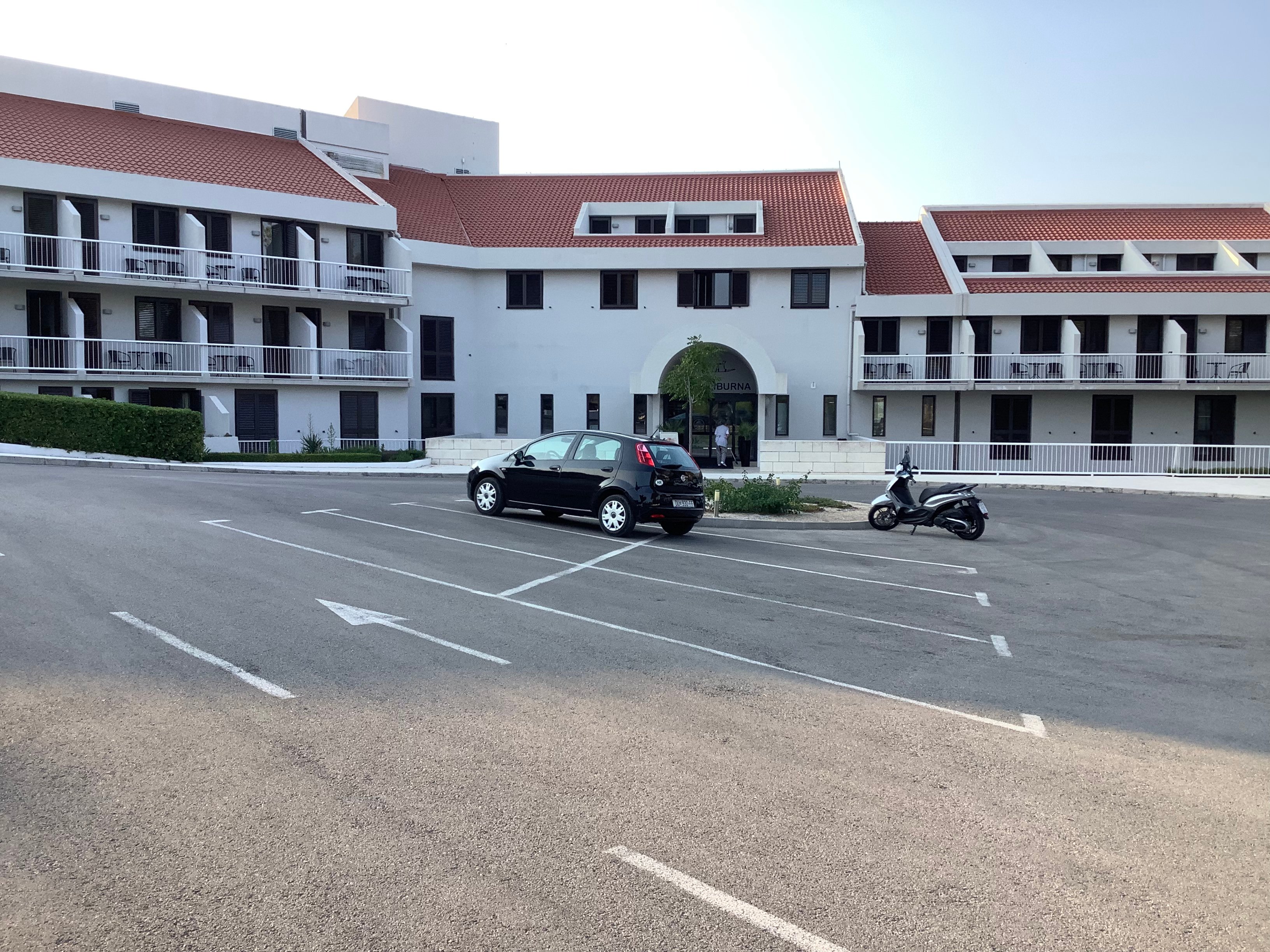 Aminess Younique Liburna Hotel-泳池