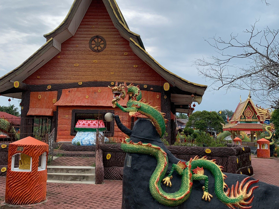 Wat Phothikyan Phutthaktham-Bachok必去景点