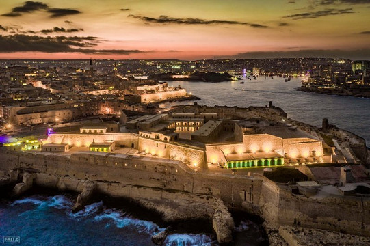 Malta Self Drive Boats-斯利马必去景点