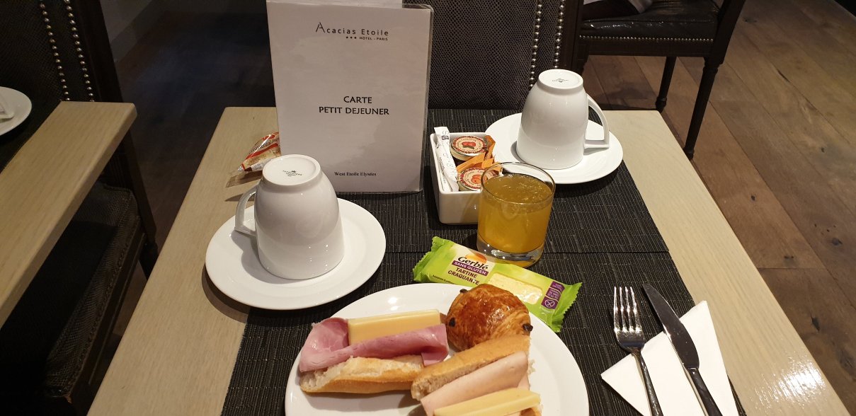 金合欢星斗酒店-餐饮