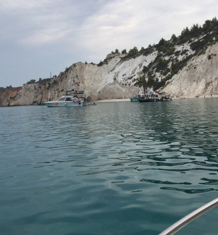 Kefalonia Boat Rental-阿尔戈斯托利翁必去景点