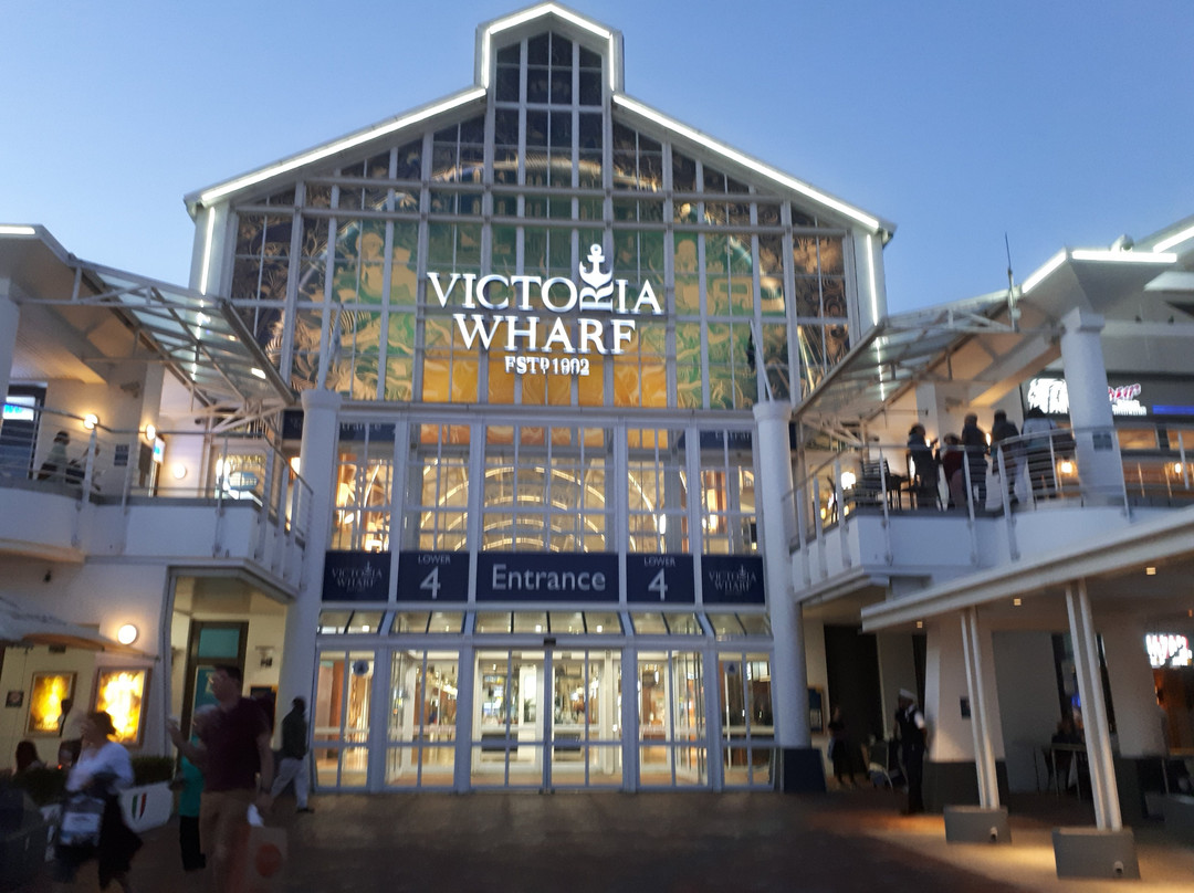 Victoria Wharf Shopping Centre景点图片