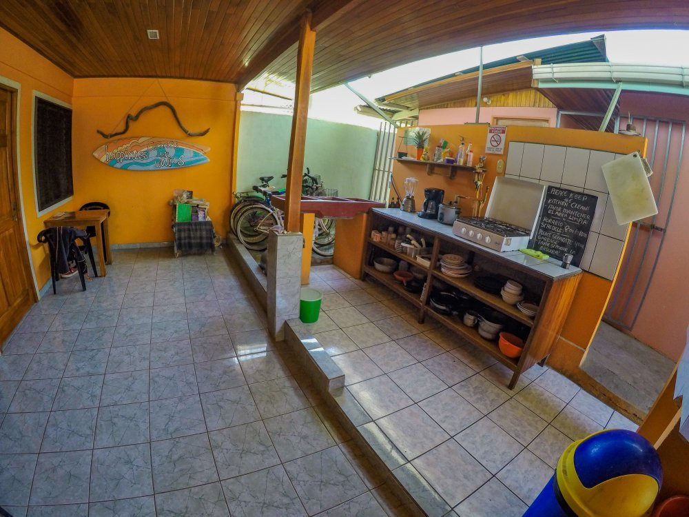 Cocobolo Surf Hotel & School主图