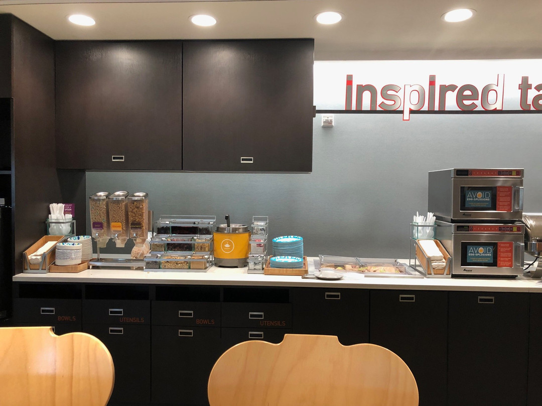 Home2 Suites By Hilton Maumee Toledo主图