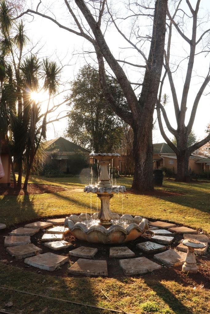 Hebron Haven Hotel-浴室