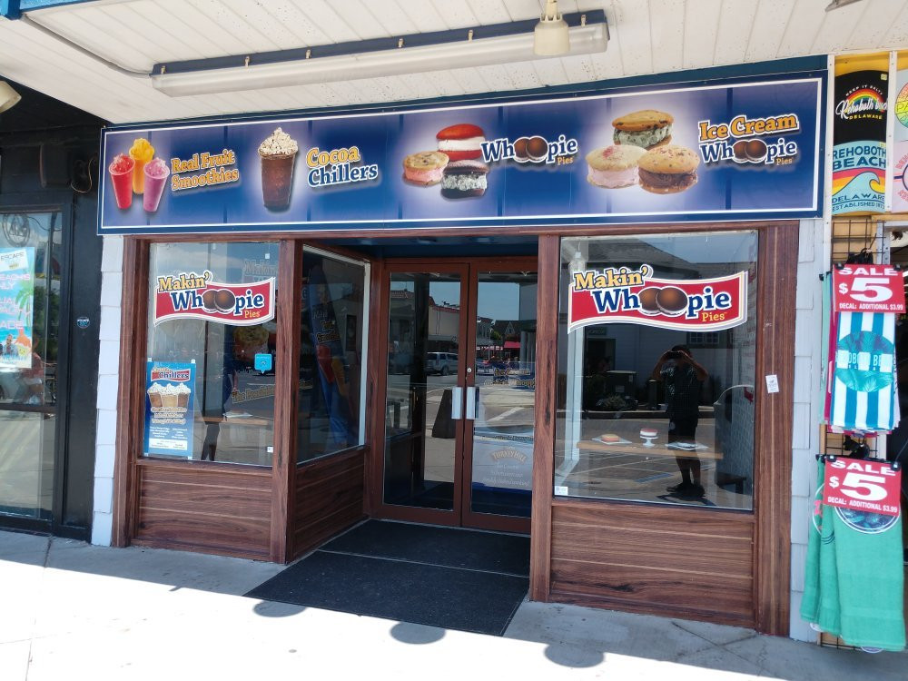 The Shops at Rehoboth Mews-里霍博斯比奇必去景点