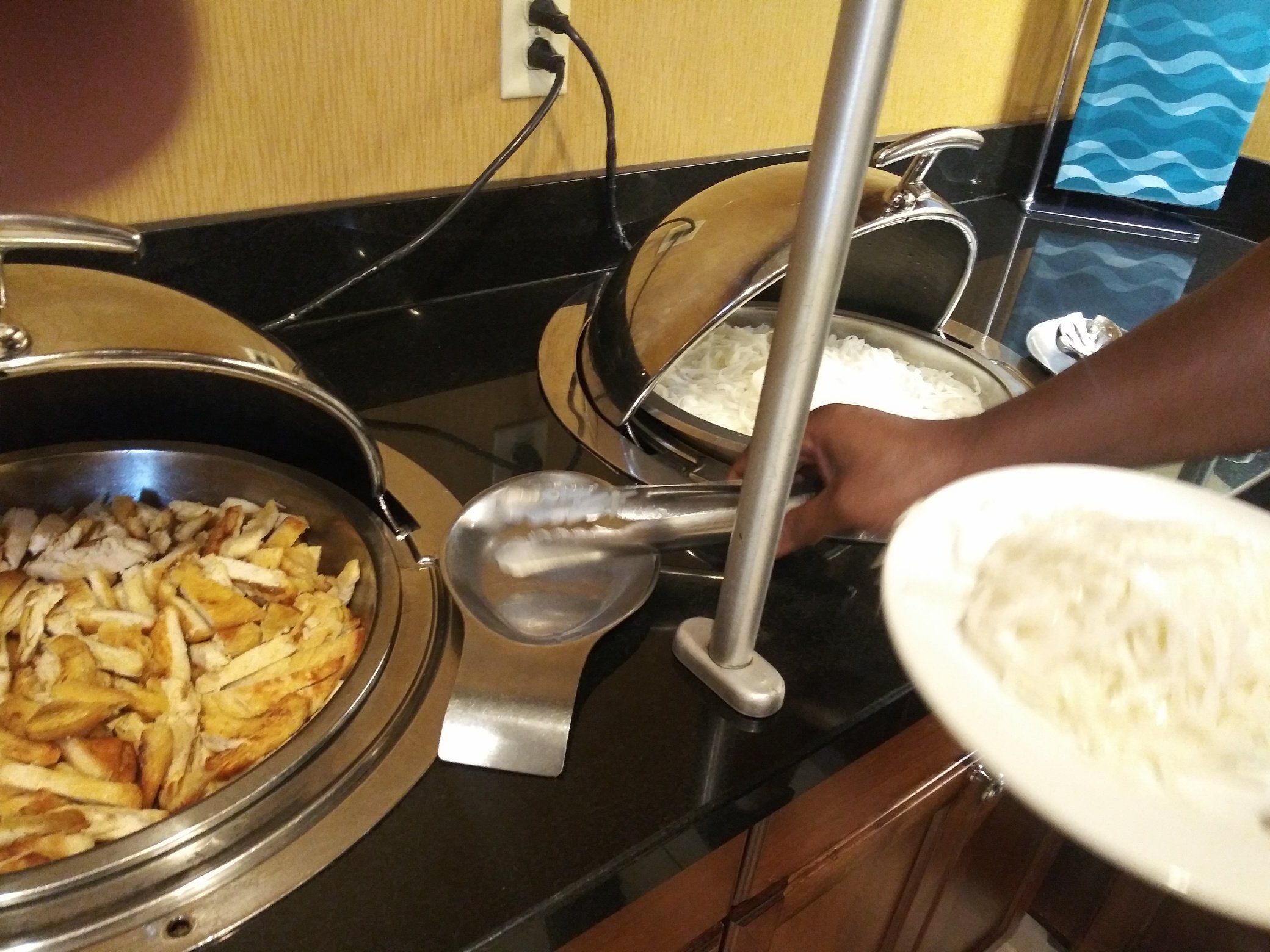 Homewood Suites by Hilton Tampa-Brandon-餐饮