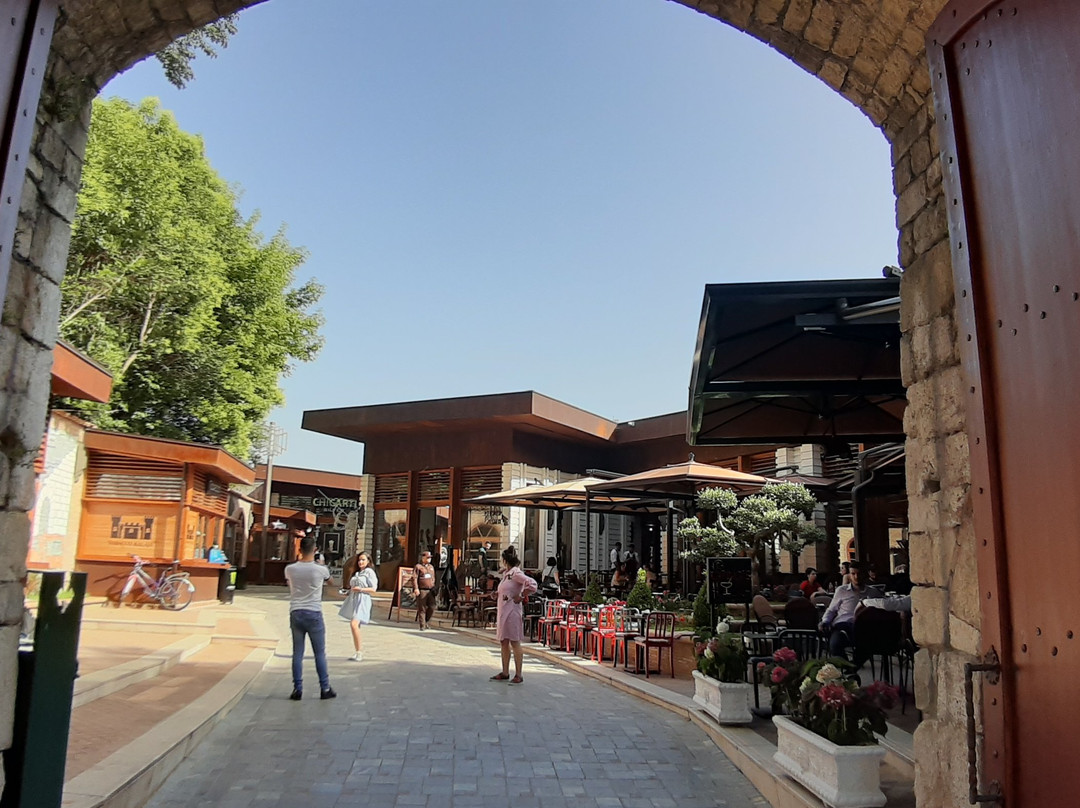 Fortress of Justinian-地拉那必去景点