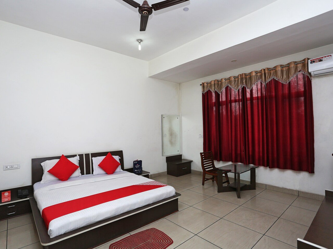 Hotel Blue Sapphire主图