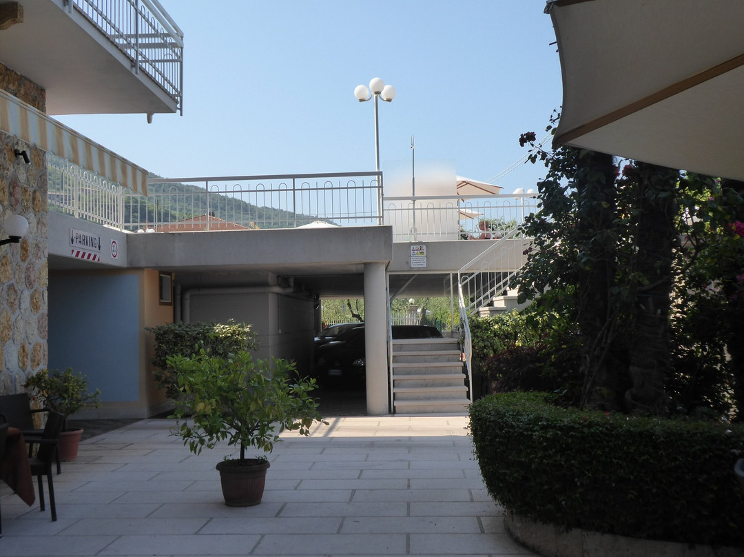 Hotel Benacus主图