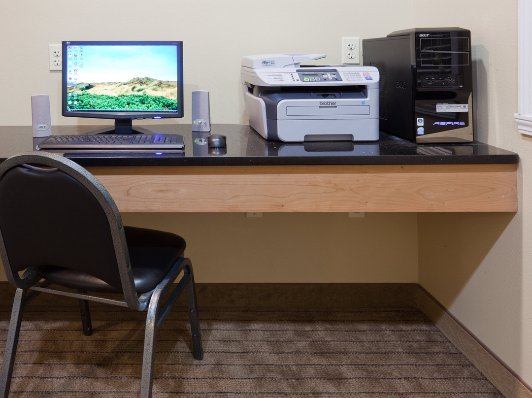 Holiday Inn Express Devils Lake By IHG主图