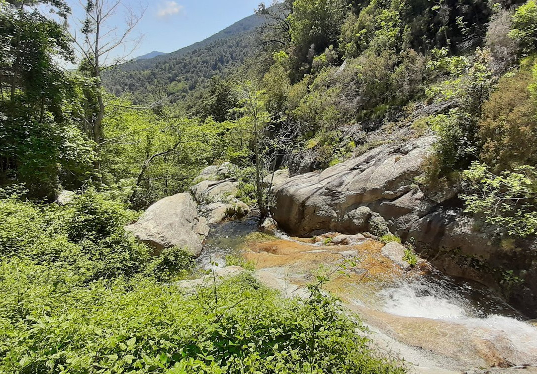 Cascade de Buja景点图片