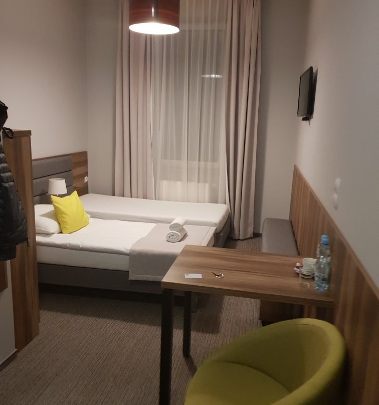 Warka酒店住宿-Hotel Klondaik Corner