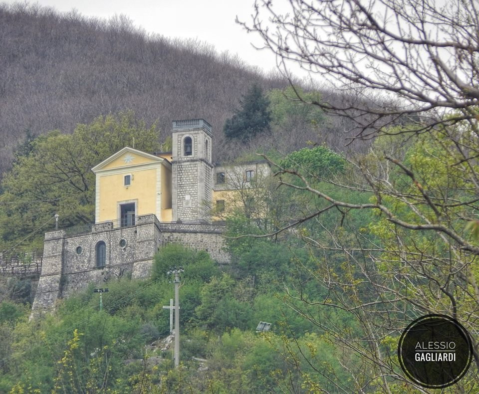 Santuario Maria SS. della Stella-Rotondi必去景点