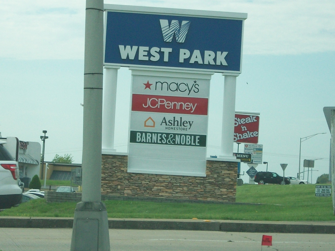 West Park Mall-开普吉拉多必去景点