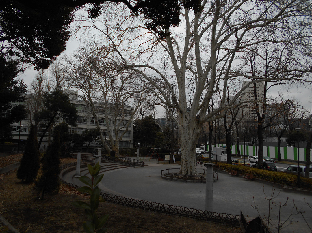 Yotsuya Mitsuke Park景点图片